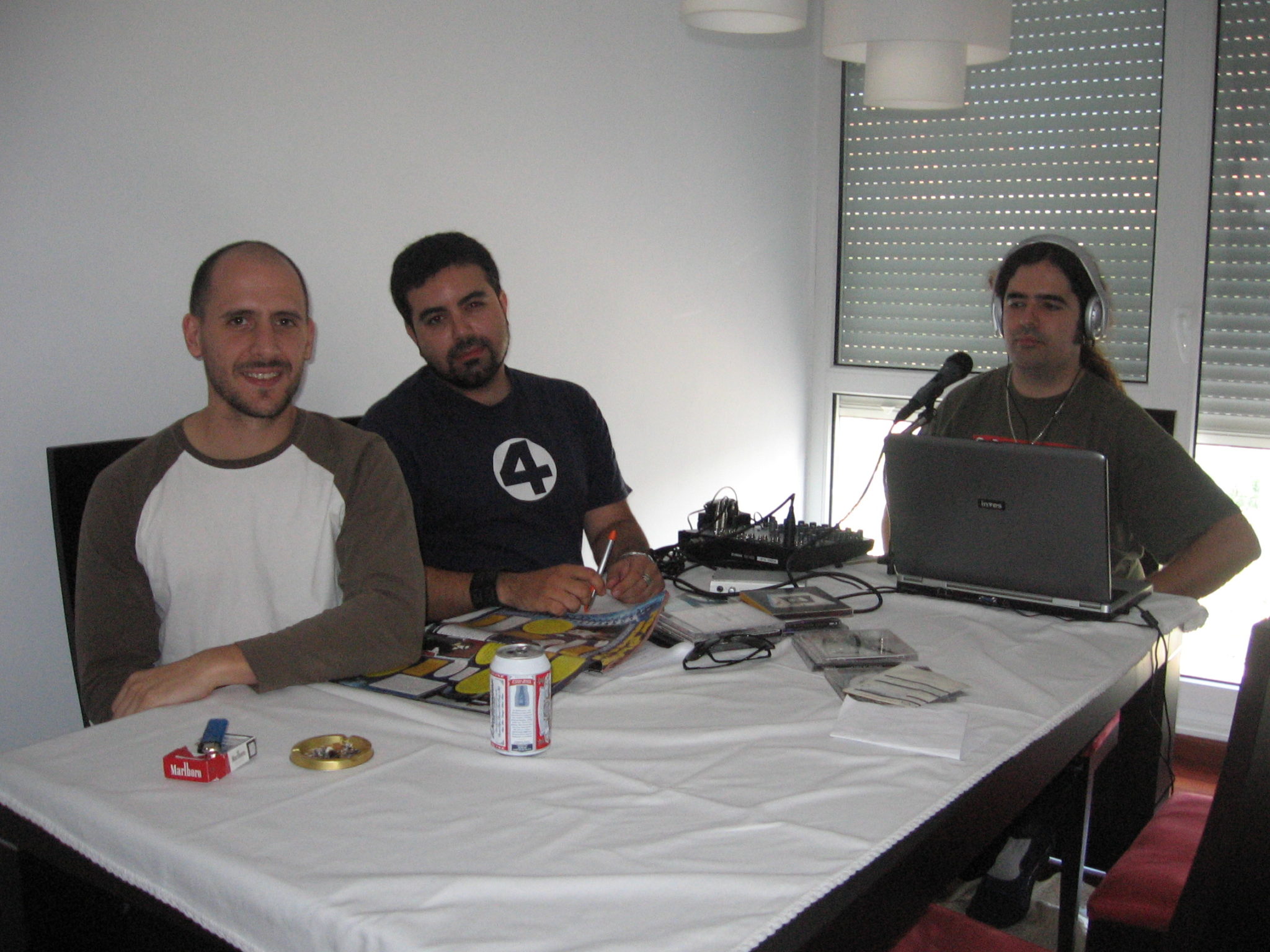 Noche de Rock 638 – Uzzhuaia – Amplificadores EG