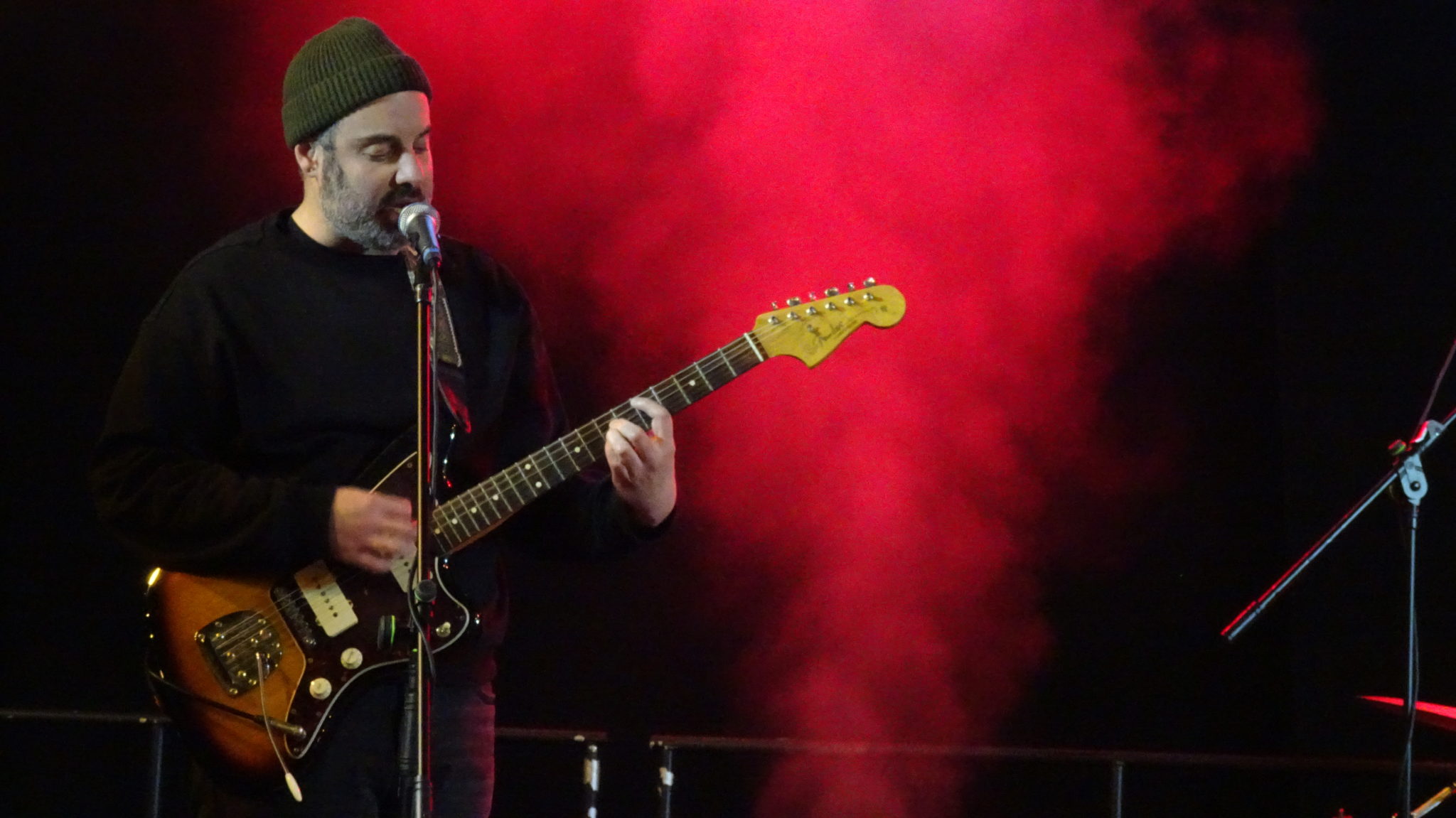 CICLOS SOLIDARIOS: LOS AVIONES + THE HAZE