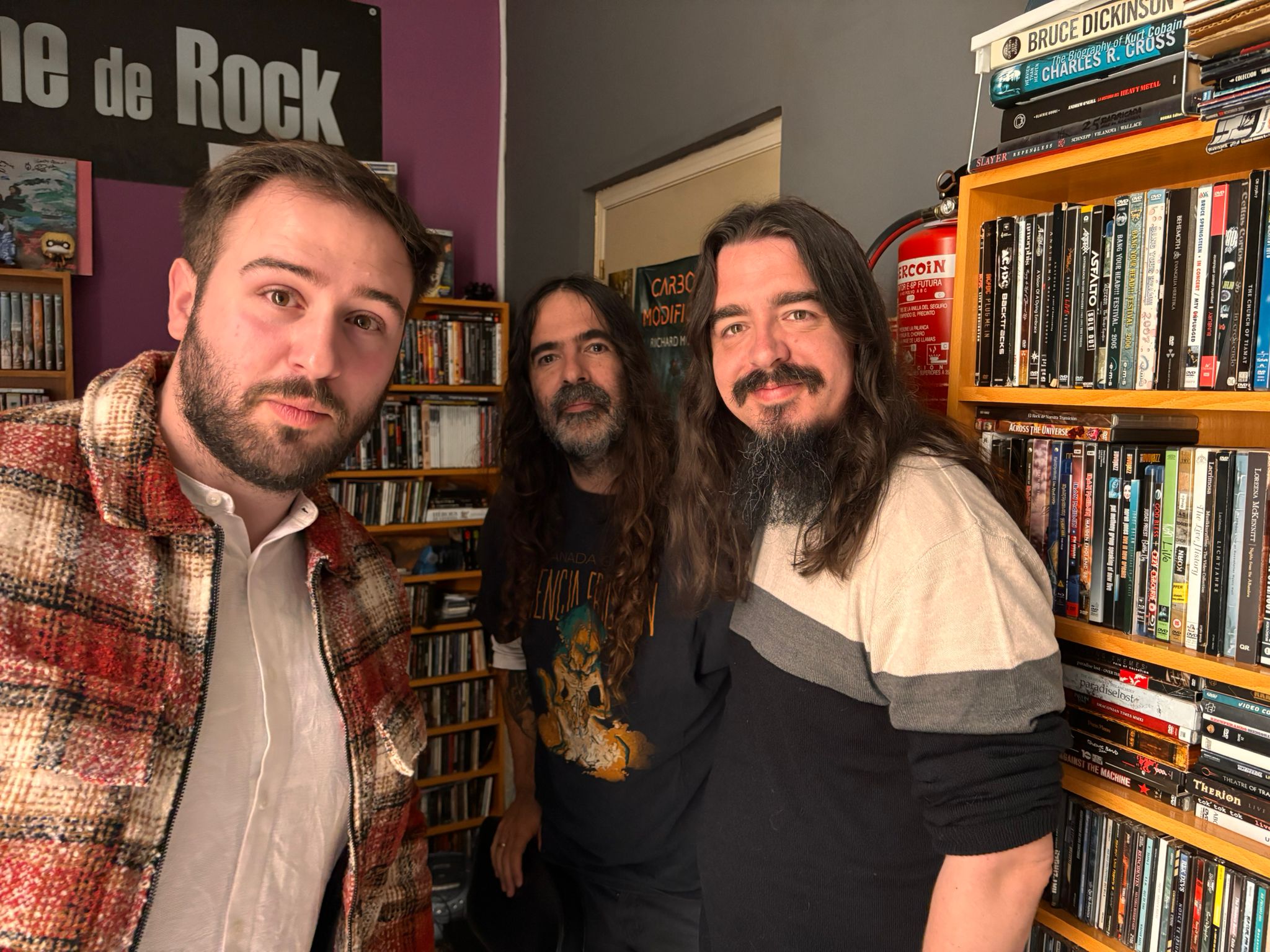 Noche de Rock 1556 – Chvrch – Héctor Peña – Roto