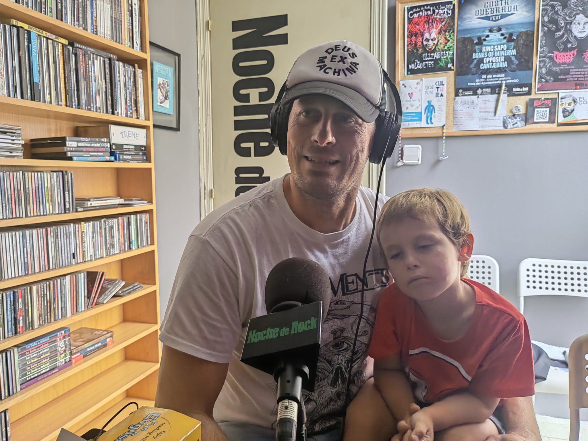 Noche de Rock 1407 – Riverside – ¡Pendejo! – Zalez