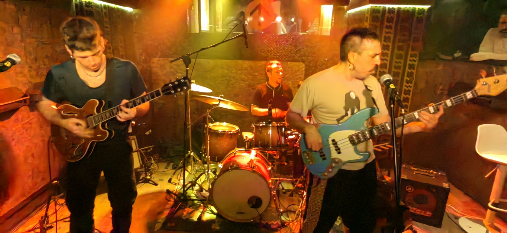 GILIPOJAZZ