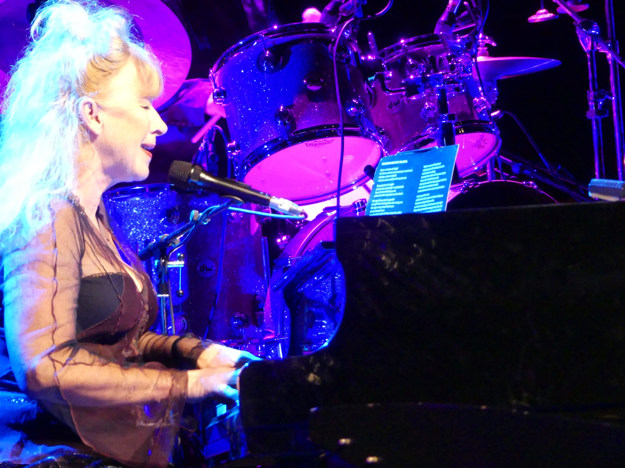 LOREENA MCKENNITT