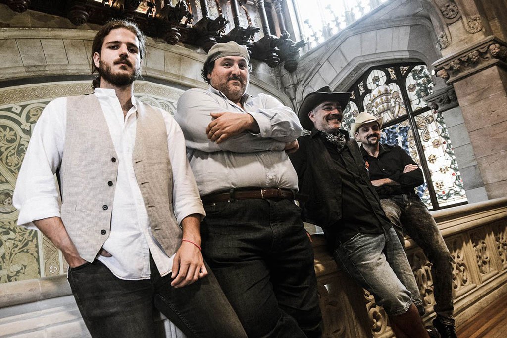 PRIMER VIDEOCLIP DE THE LONG JOHNS BAND