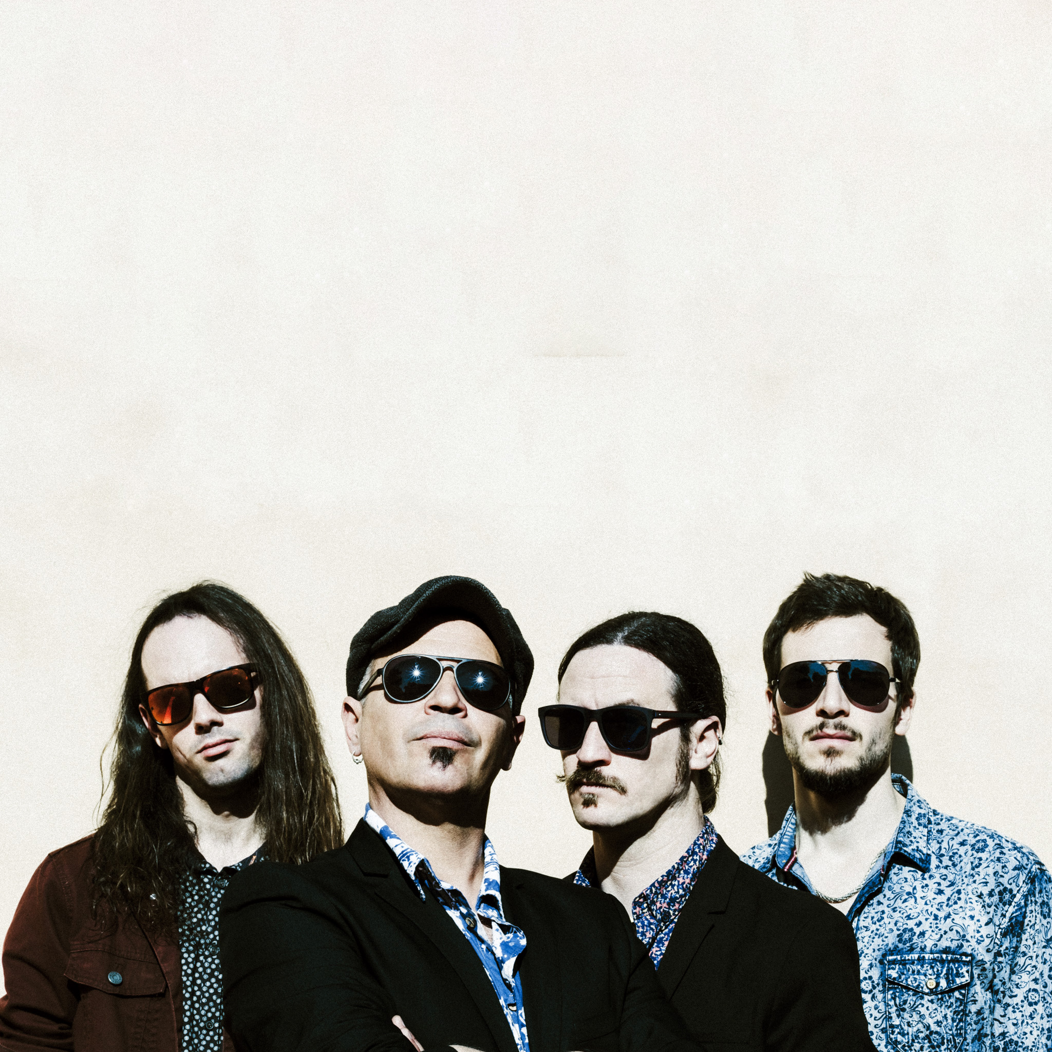 «TOCARTE» EL NUEVO SINGLE DE JOVEN DOLORES
