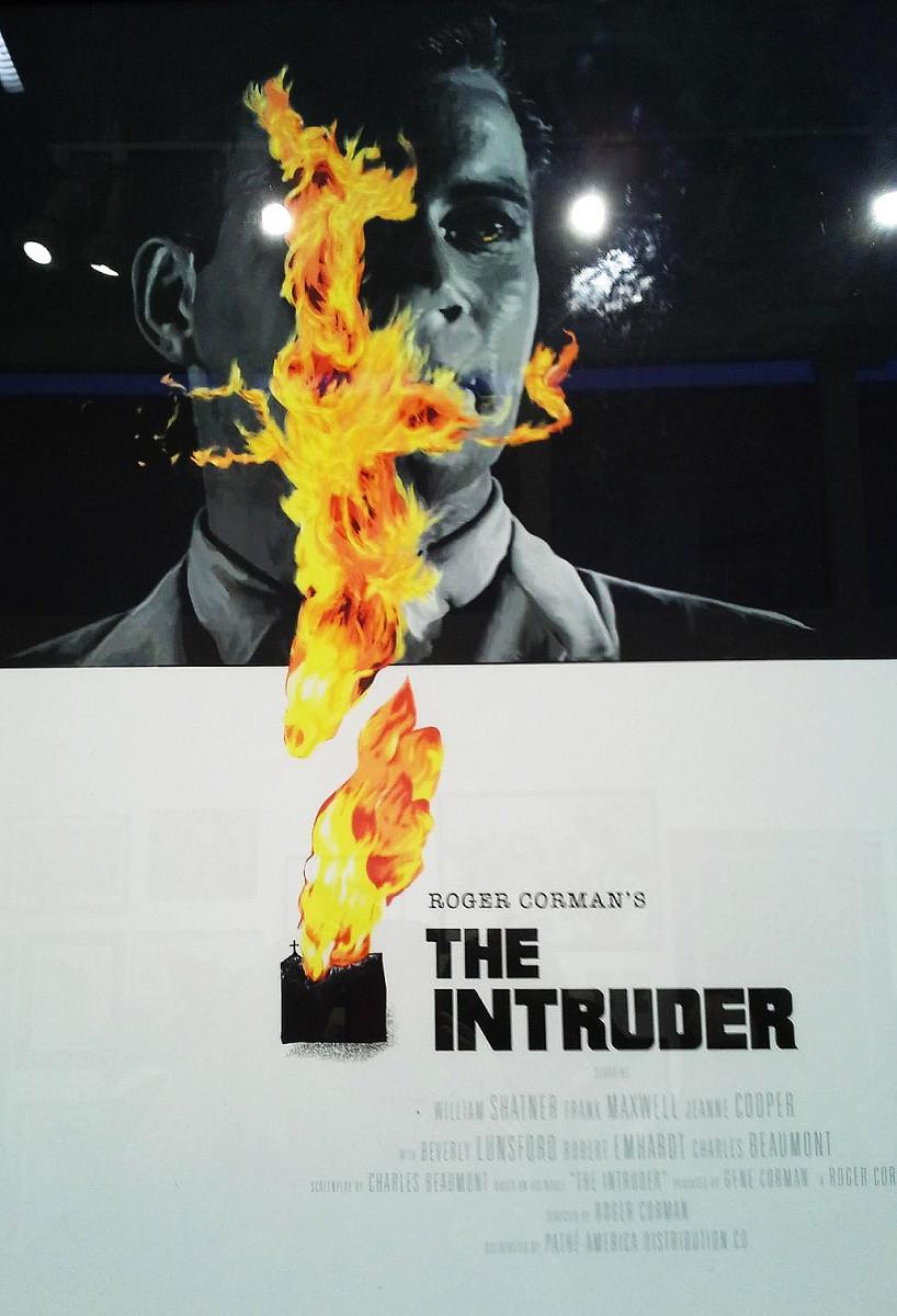 EL INTRUSO
