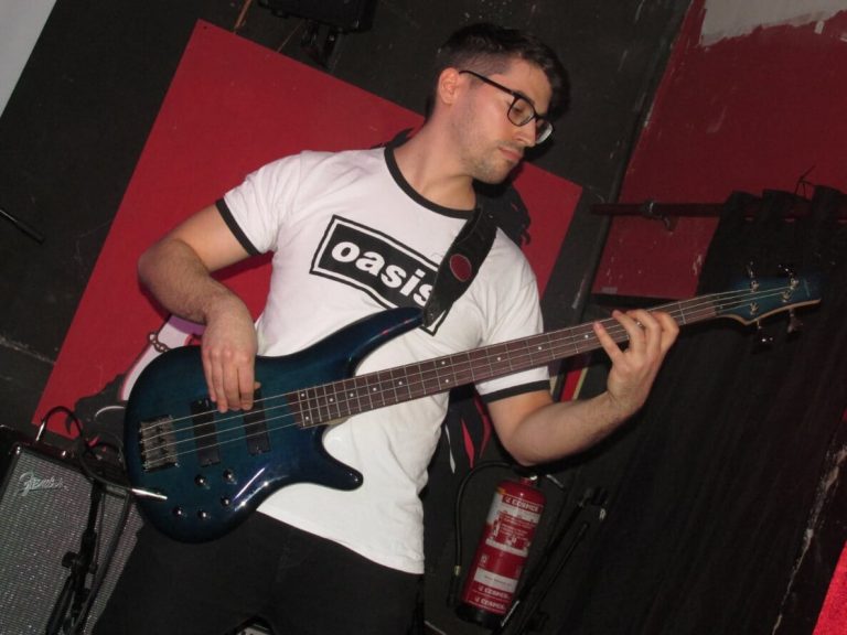 MATURE + ATRAPA TU PEZ