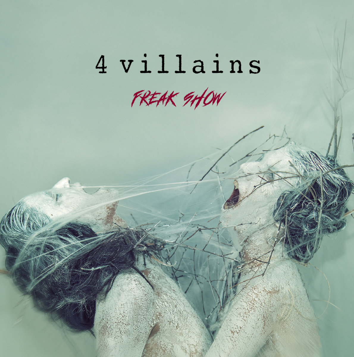 1250 – 4 VILLAINS – Freak Show