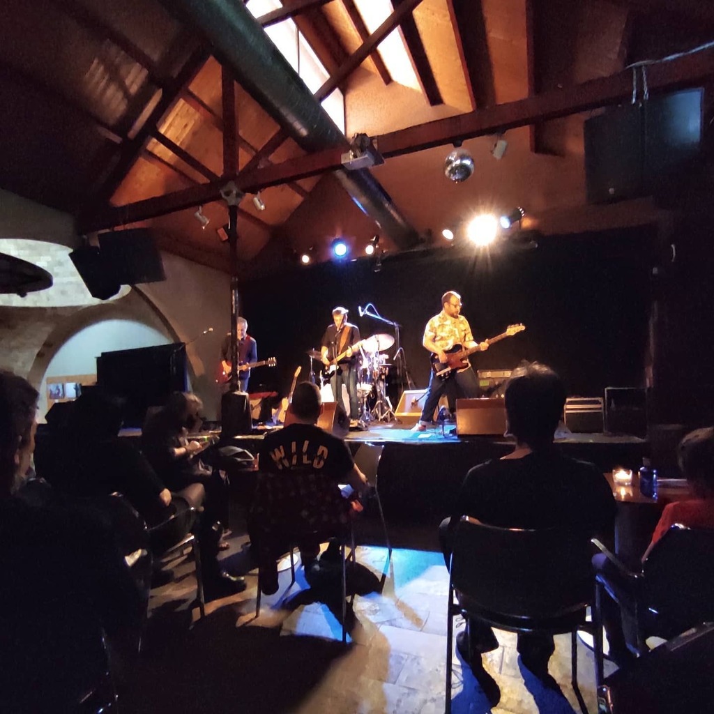LOS DELTONOS