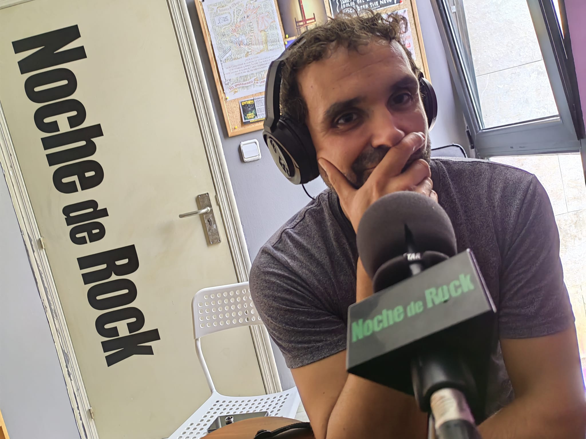 Noche de Rock 1358 – Transatlantic – Chebú