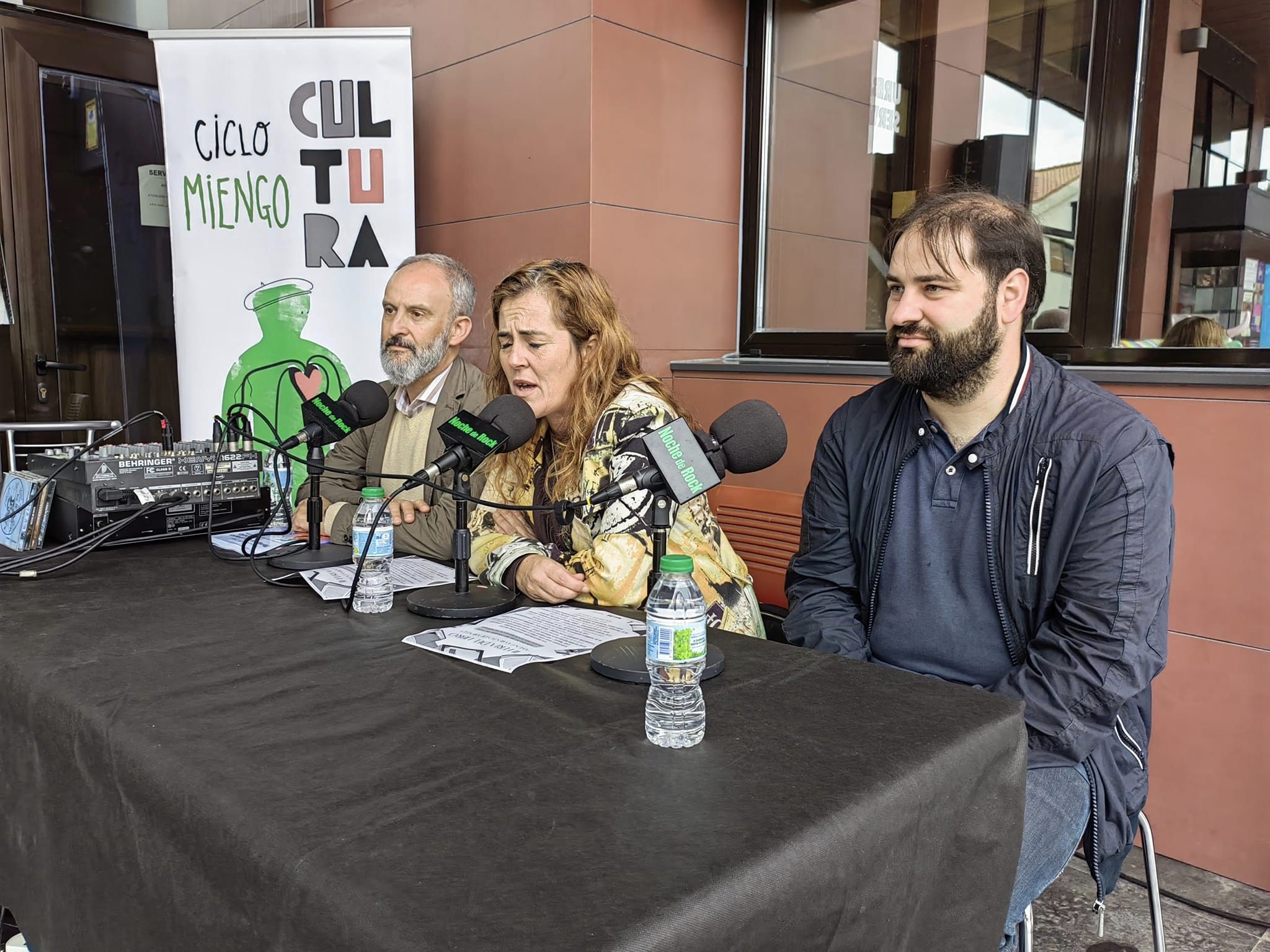 II FERIA DEL LIBRO DE MIENGO