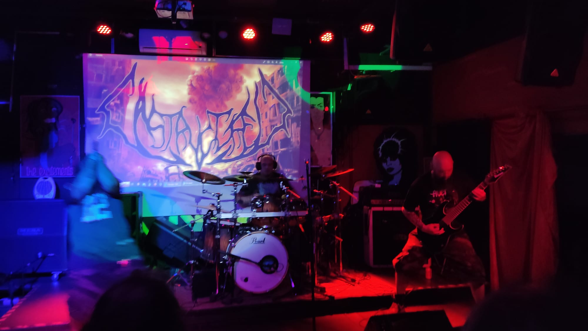 PRIMITIVE NOISE (Viernes)