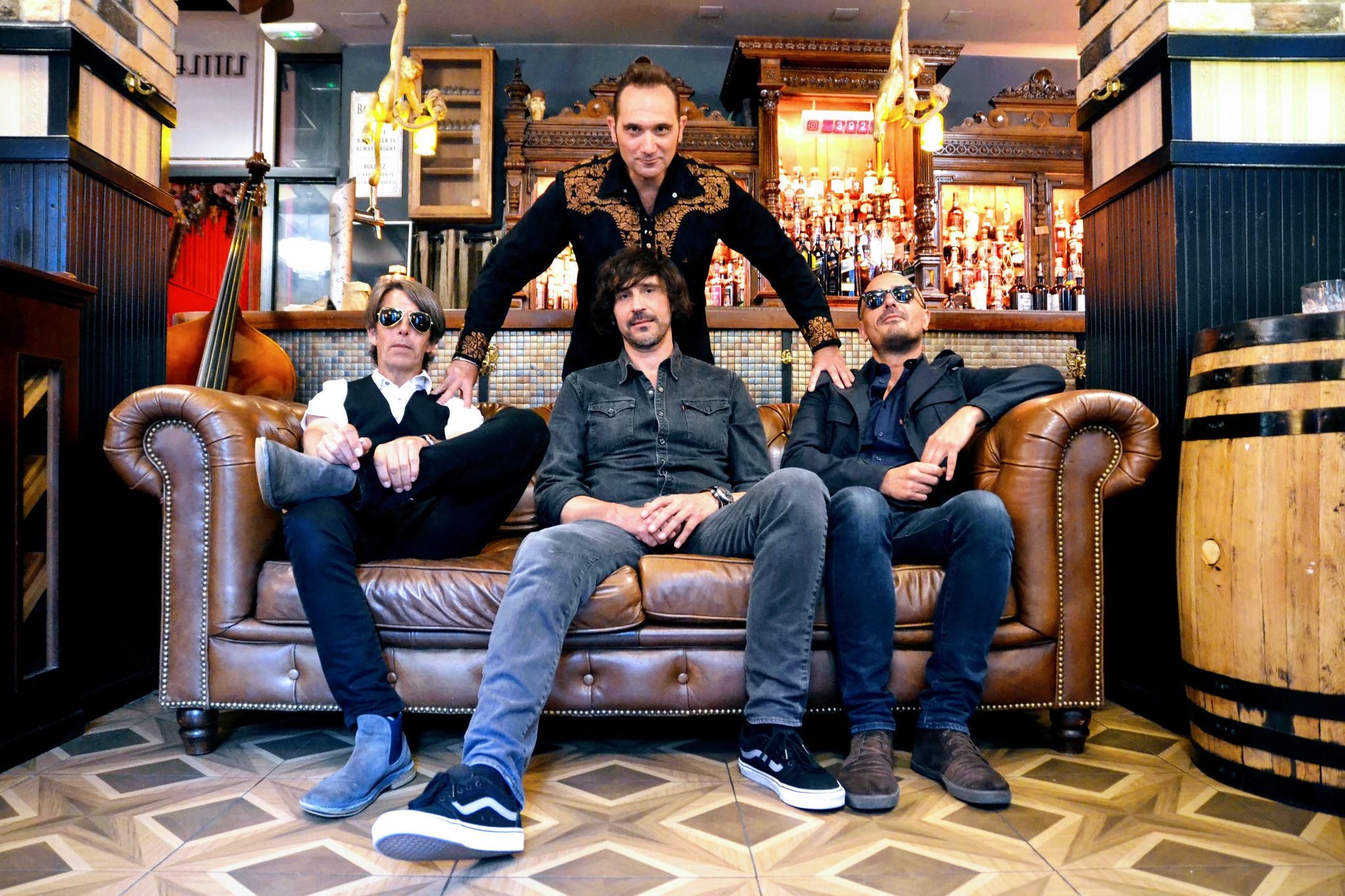 PONY CONFEDERADO & LOS MAGNA-TONES