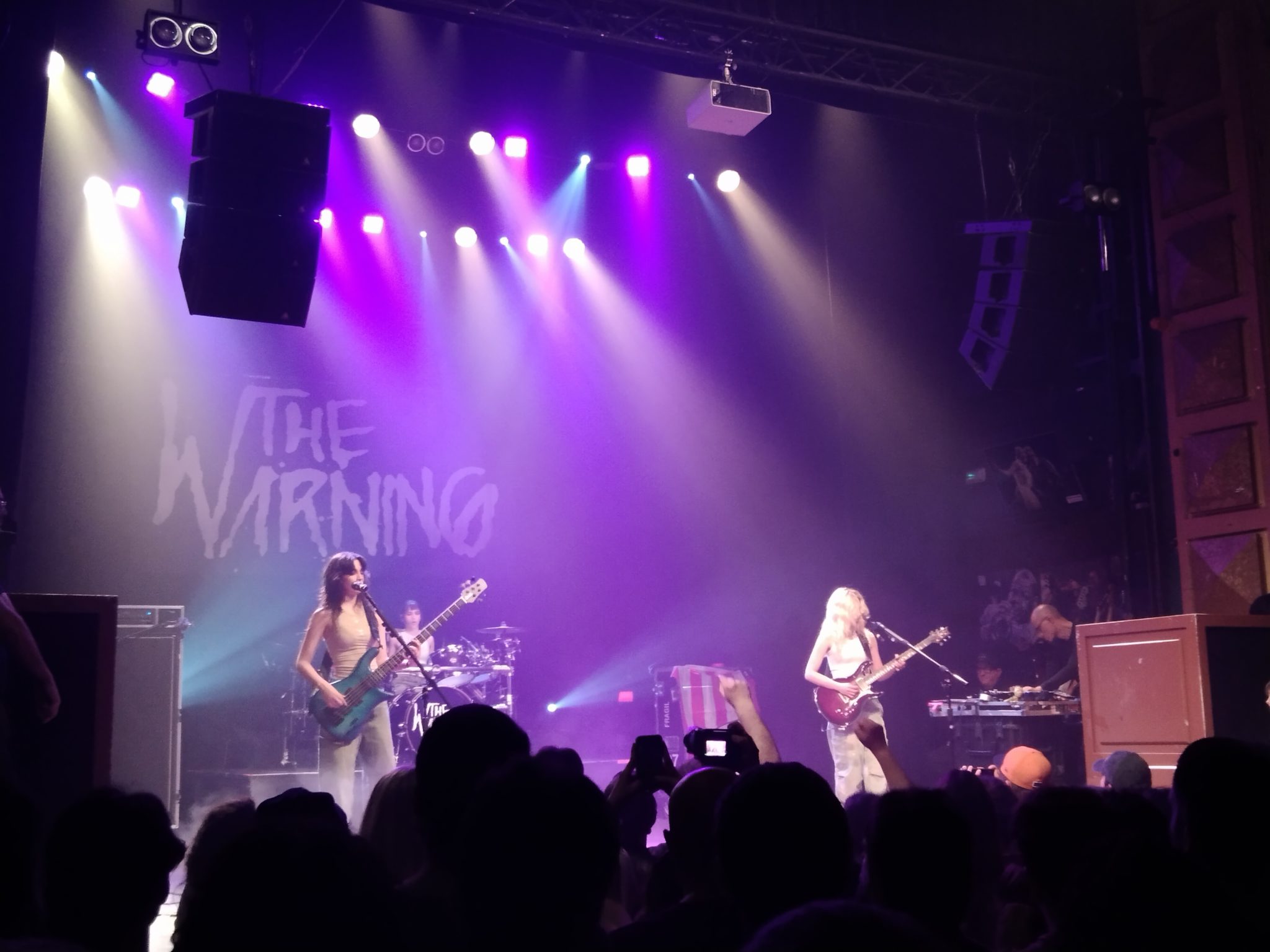 THE WARNING + CONQUER DIVIDE
