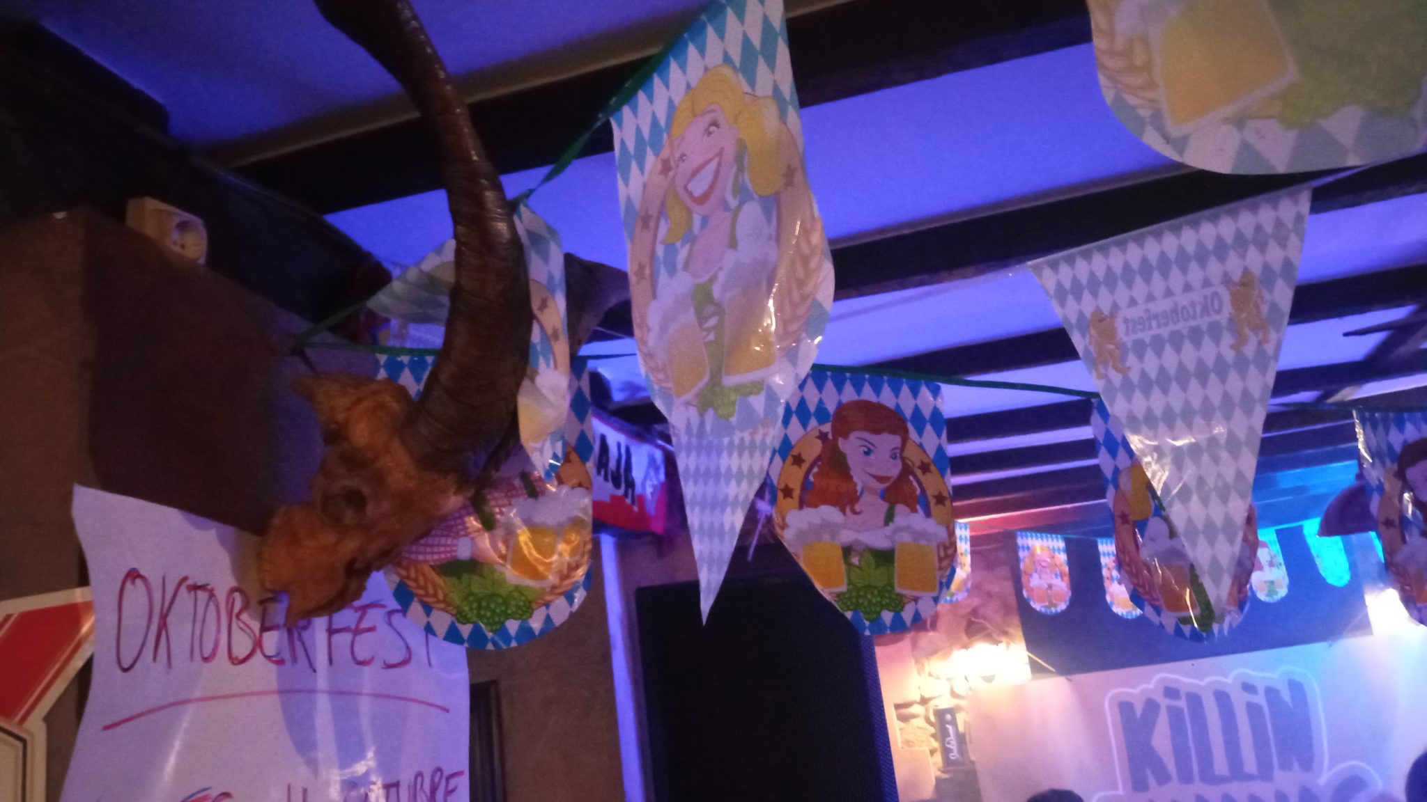 OKTOBERFEST VARUKO 2025: KILLIN BANANAS