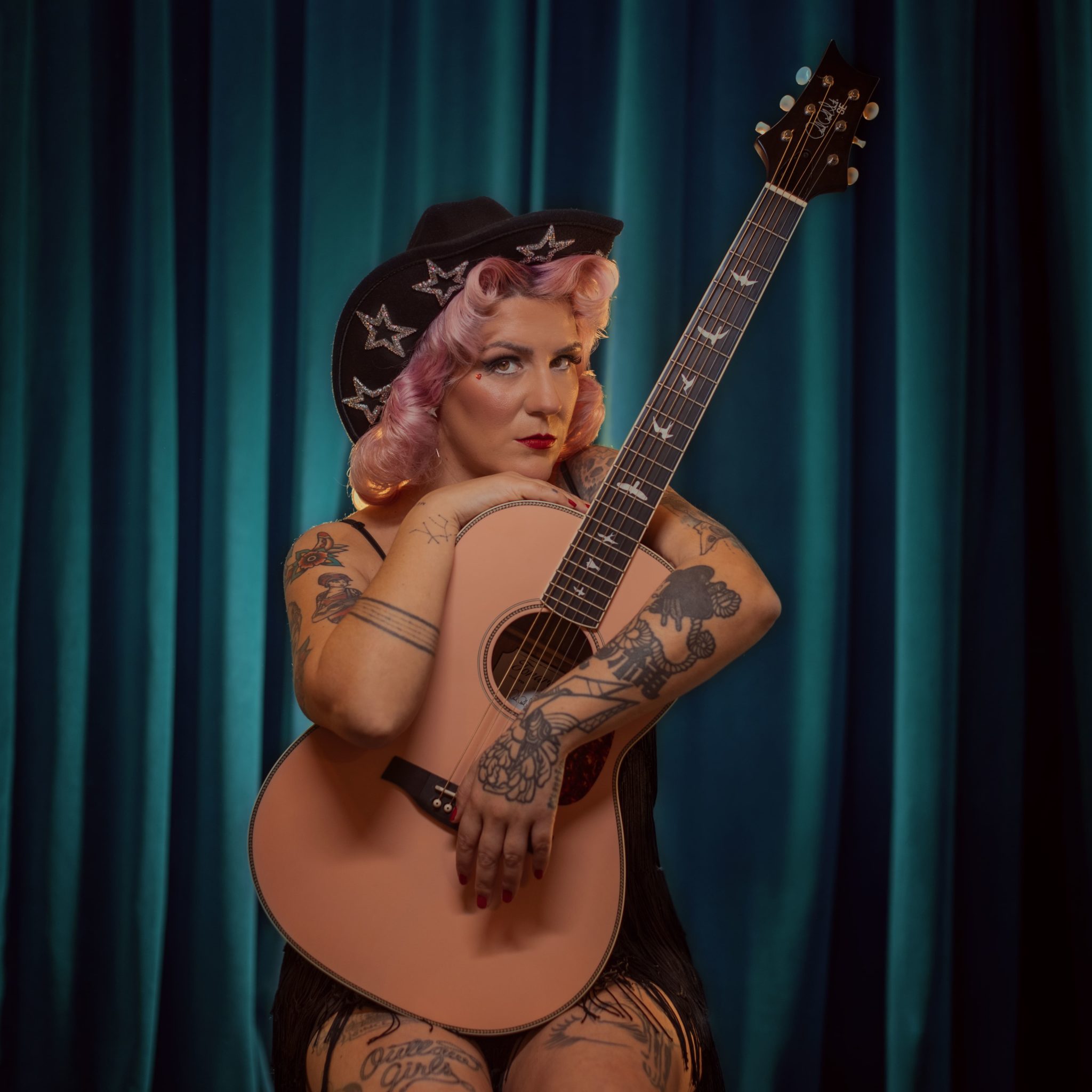 ÁNGELA HOODOO