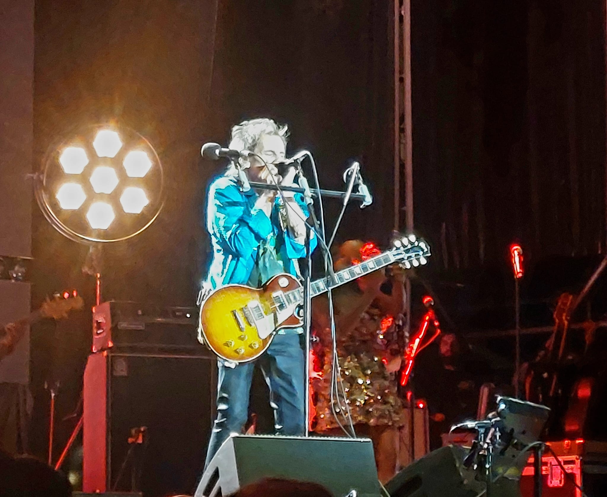 RONNIE WOOD